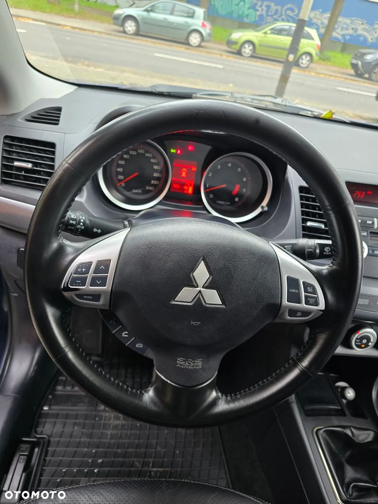 Mitsubishi Lancer 1.8 Inform - 23