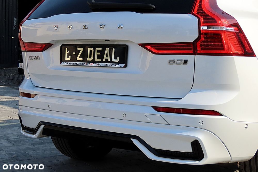 Volvo XC 60 B5 B AWD Ultimate Black Edition - 18