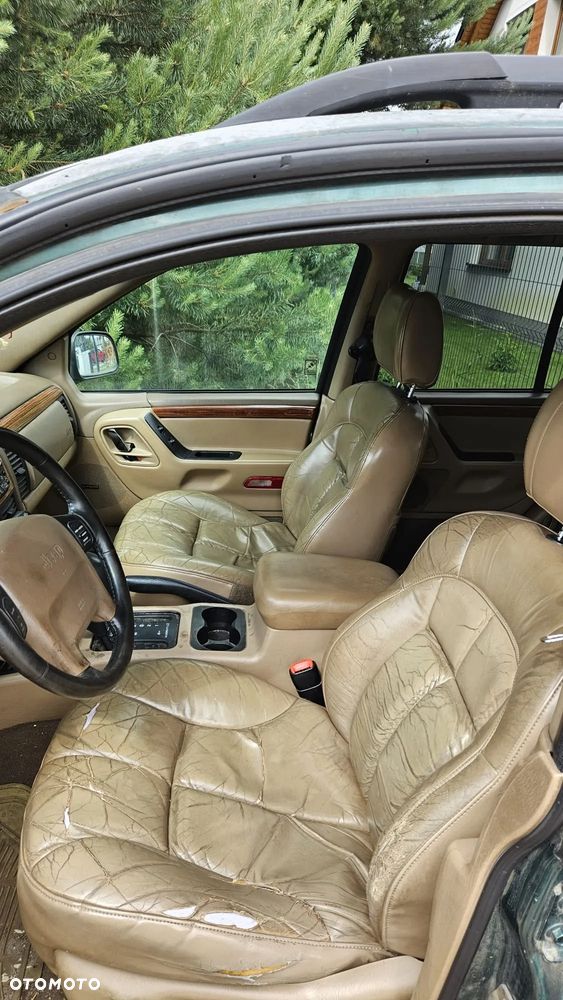 Jeep Grand Cherokee 4.0 Laredo - 12