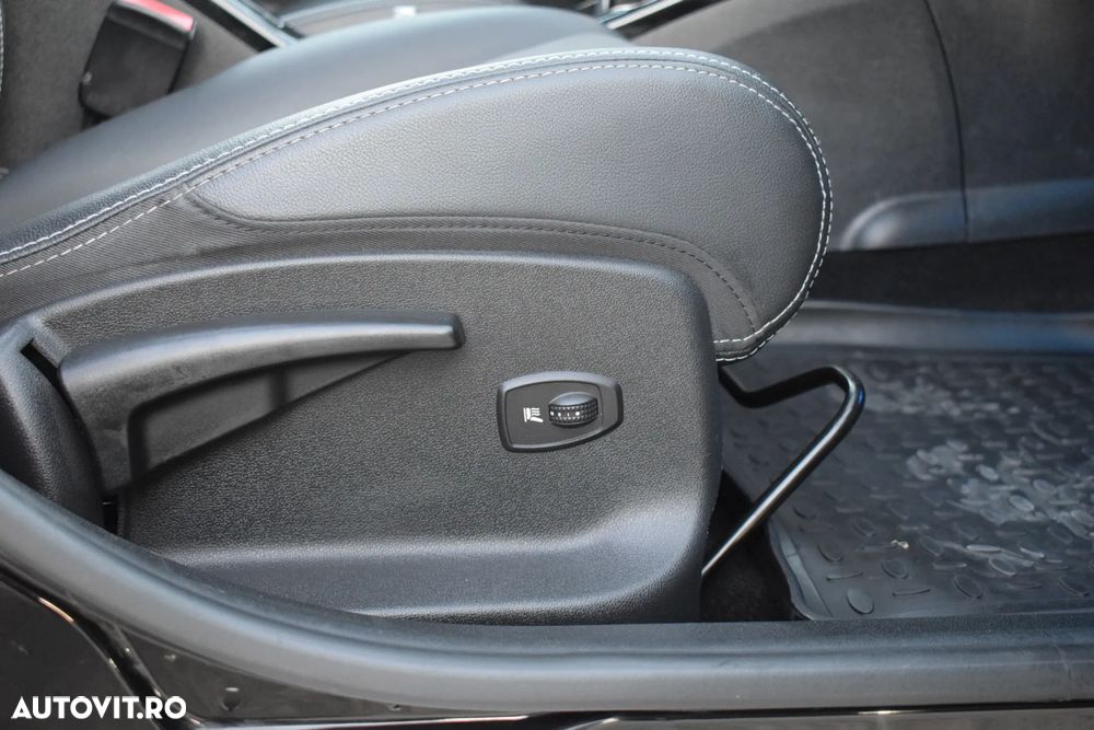 Renault Megane 1.5 dCi Dynamique Aut. - 32