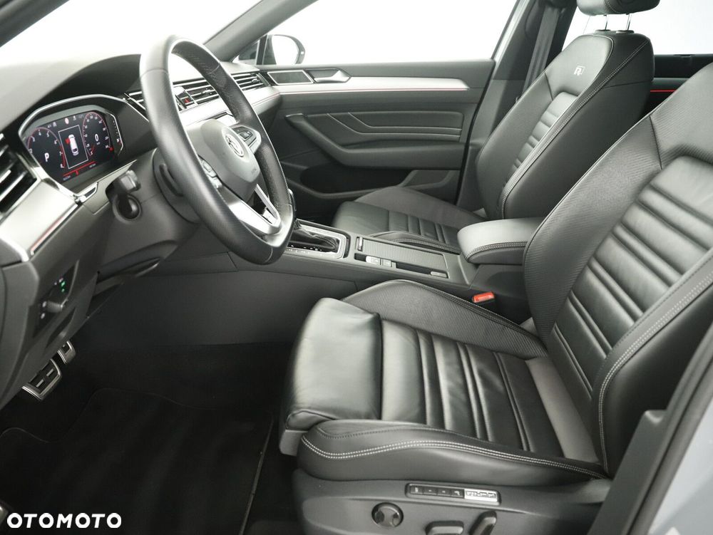 Volkswagen Passat 2.0 TSI 4Mot R-Line Edition DSG - 21