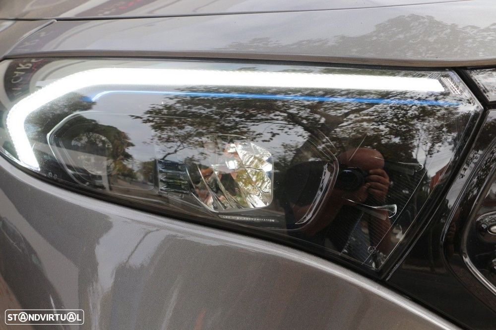 Mercedes-Benz EQB 350 4Matic AMG Line - 17