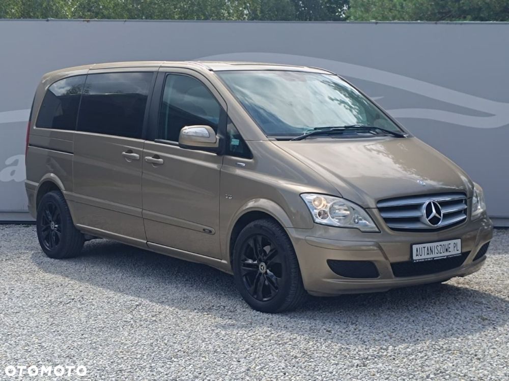 Mercedes-Benz Viano - 12