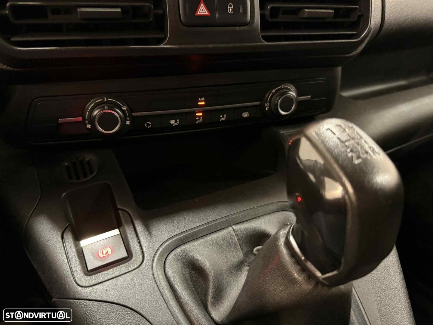 Citroën Berlingo 1.6 BlueHDi L2 Club 3L - 14