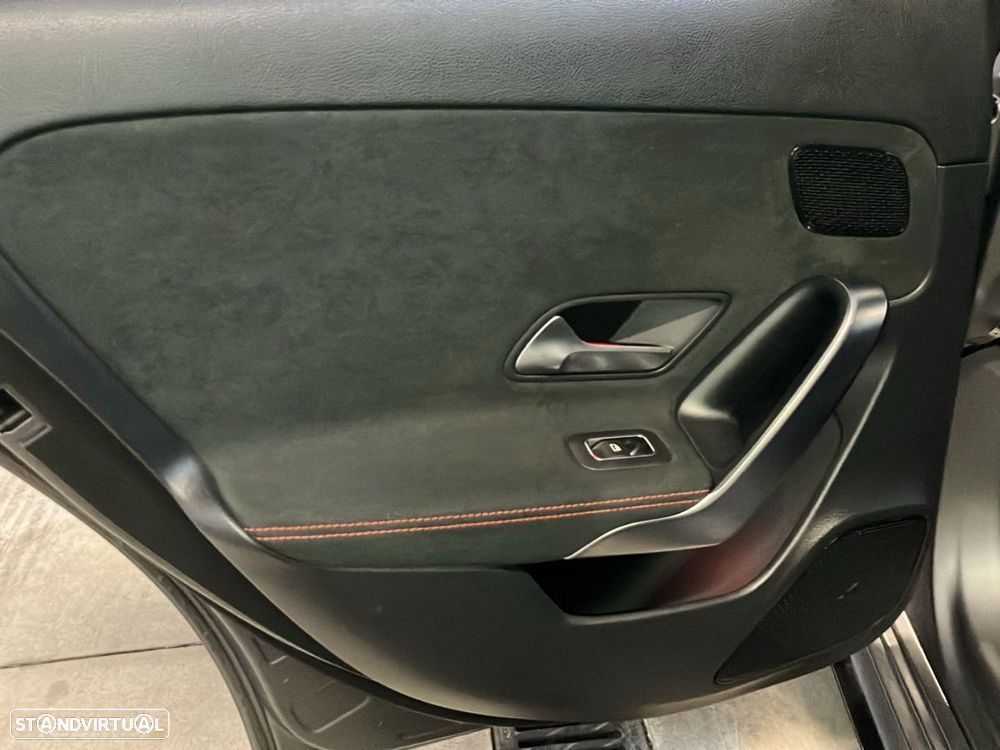 Mercedes-Benz A 35 AMG - 22