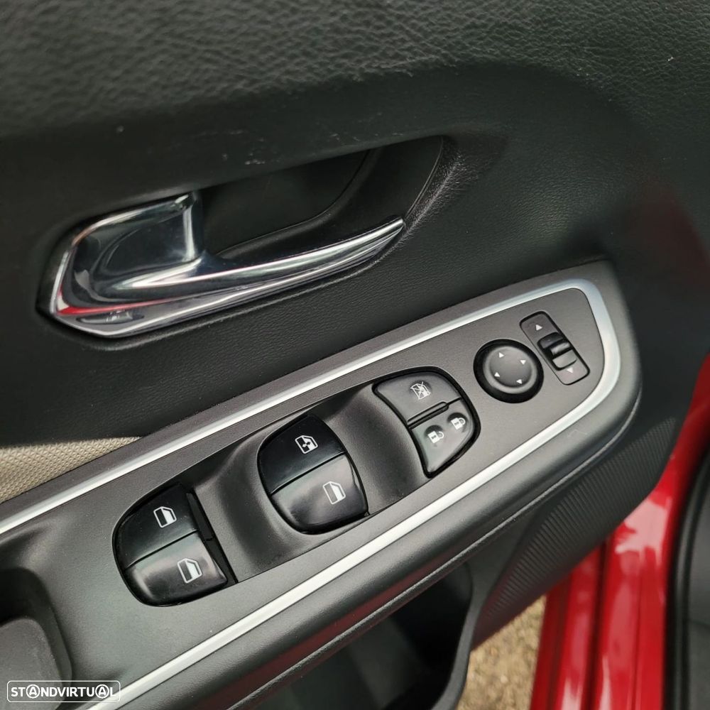 Nissan Micra 1.0 IG-T N-Connecta - 23