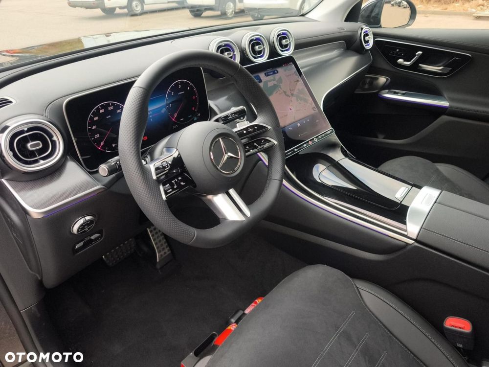 Mercedes-Benz GLC - 9