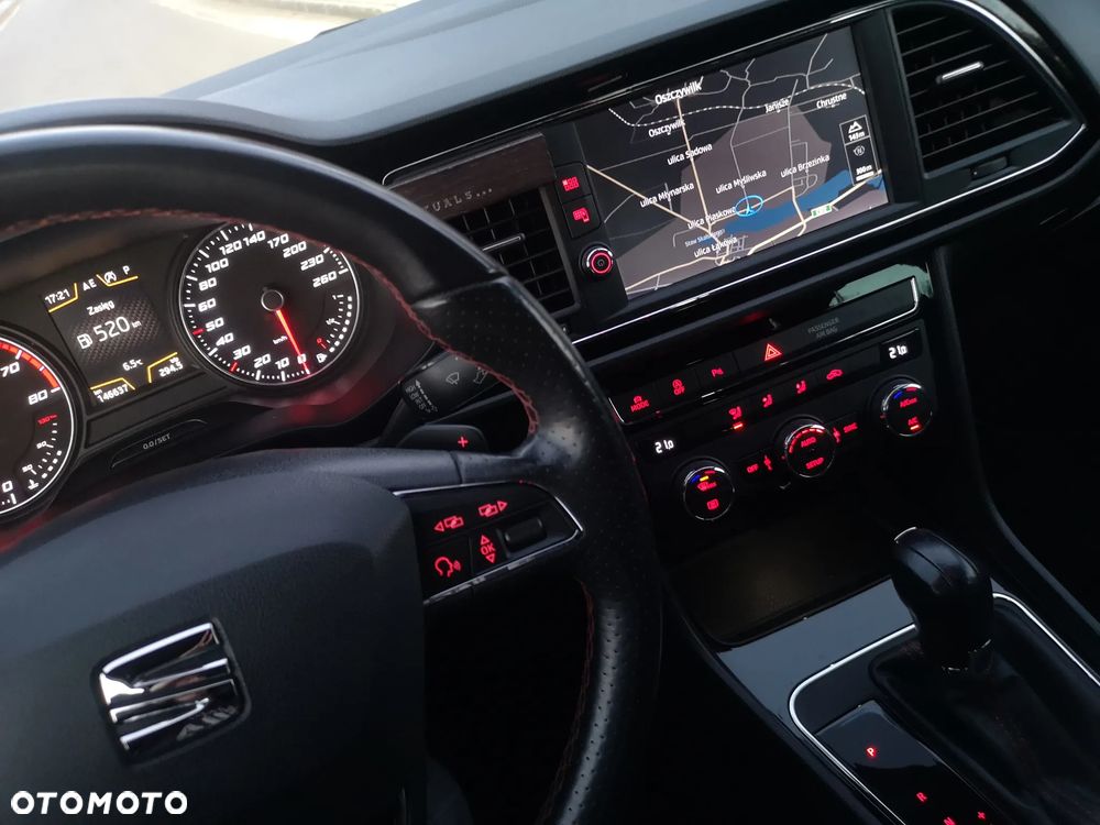 Seat Leon 1.4 EcoTSI FR Black S&S DSG - 13