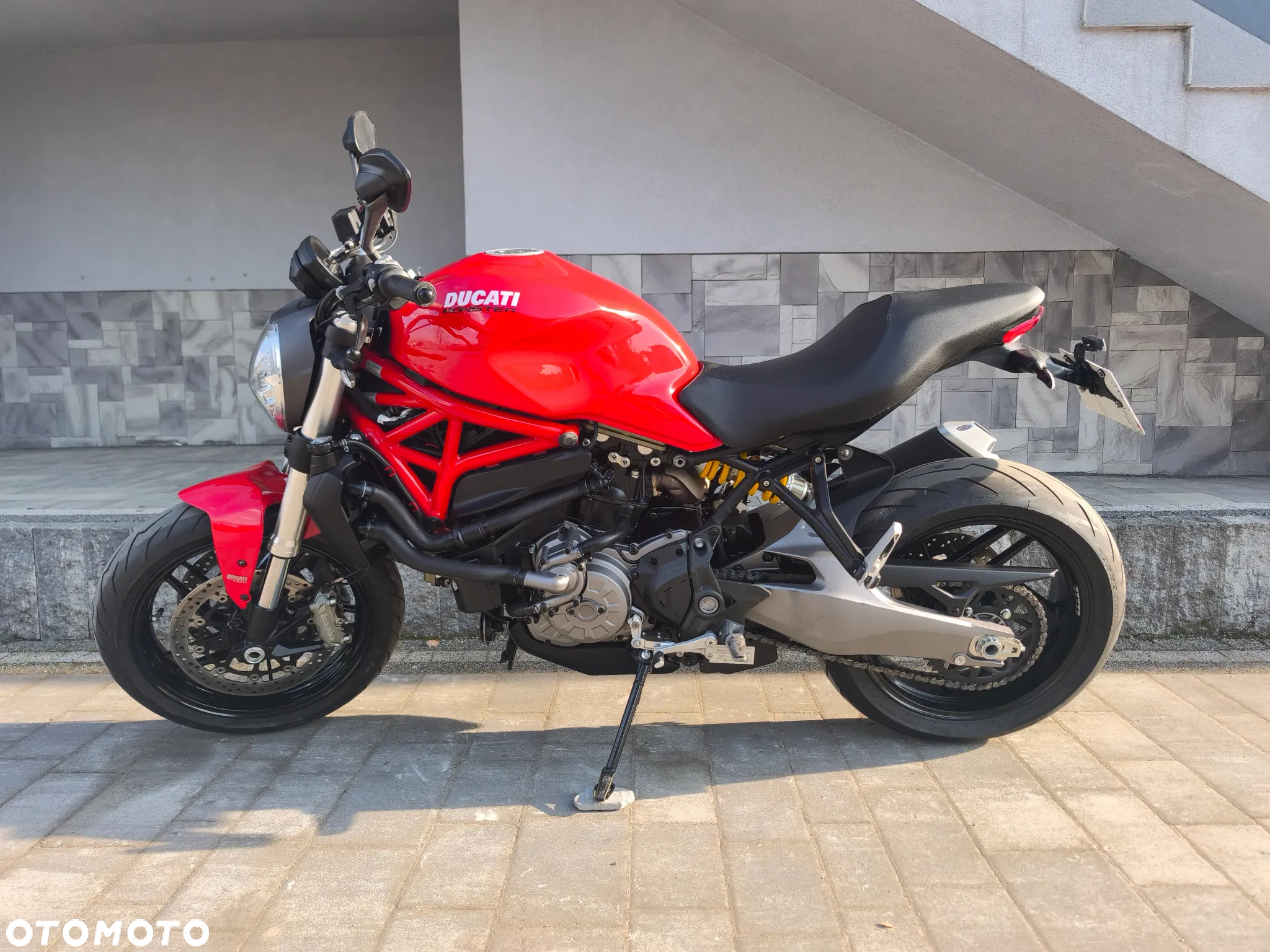 Ducati Monster - 2