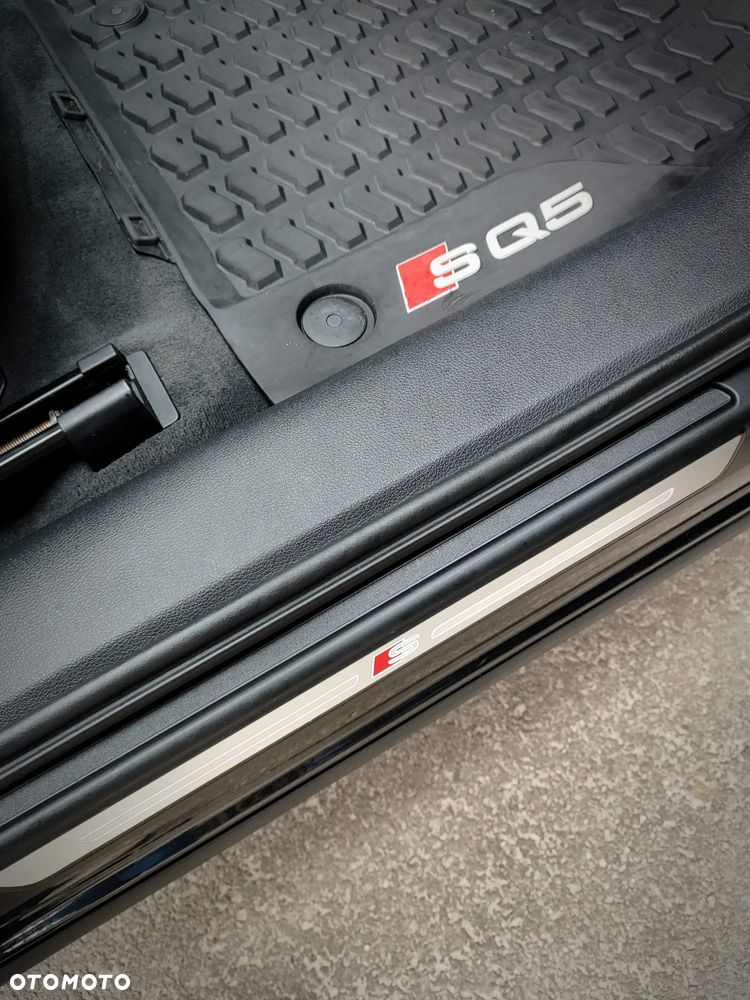 Audi SQ5 - 36