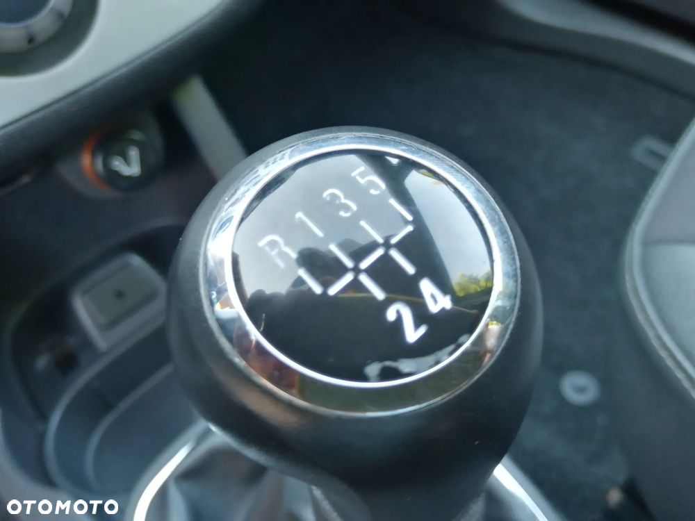 Opel Corsa 1.4 16V EcoFLEX Start-Stop 150 Jahre - 21