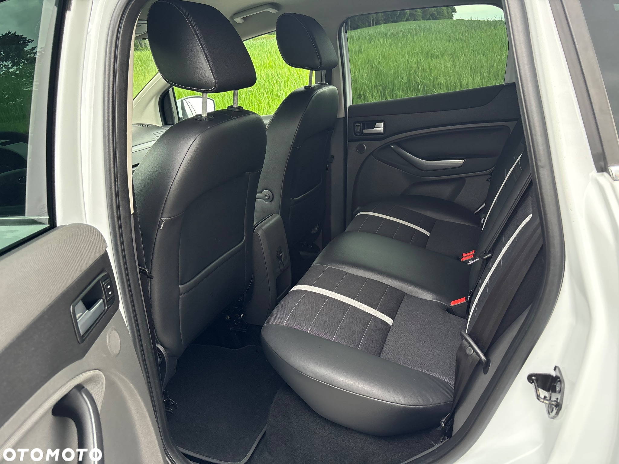 Ford Kuga 2.0 TDCi 4x4 Individual - 20