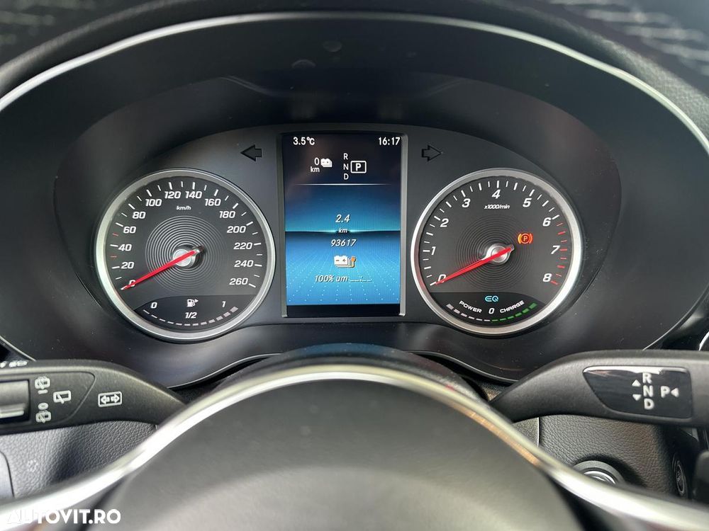 Mercedes-Benz GLC 300 e 4Matic 9G-TRONIC Edition Avantgarde - 11