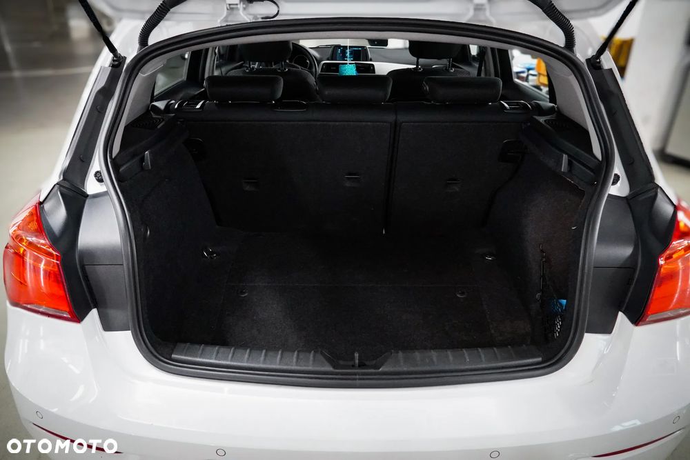 BMW Seria 1 118i - 6