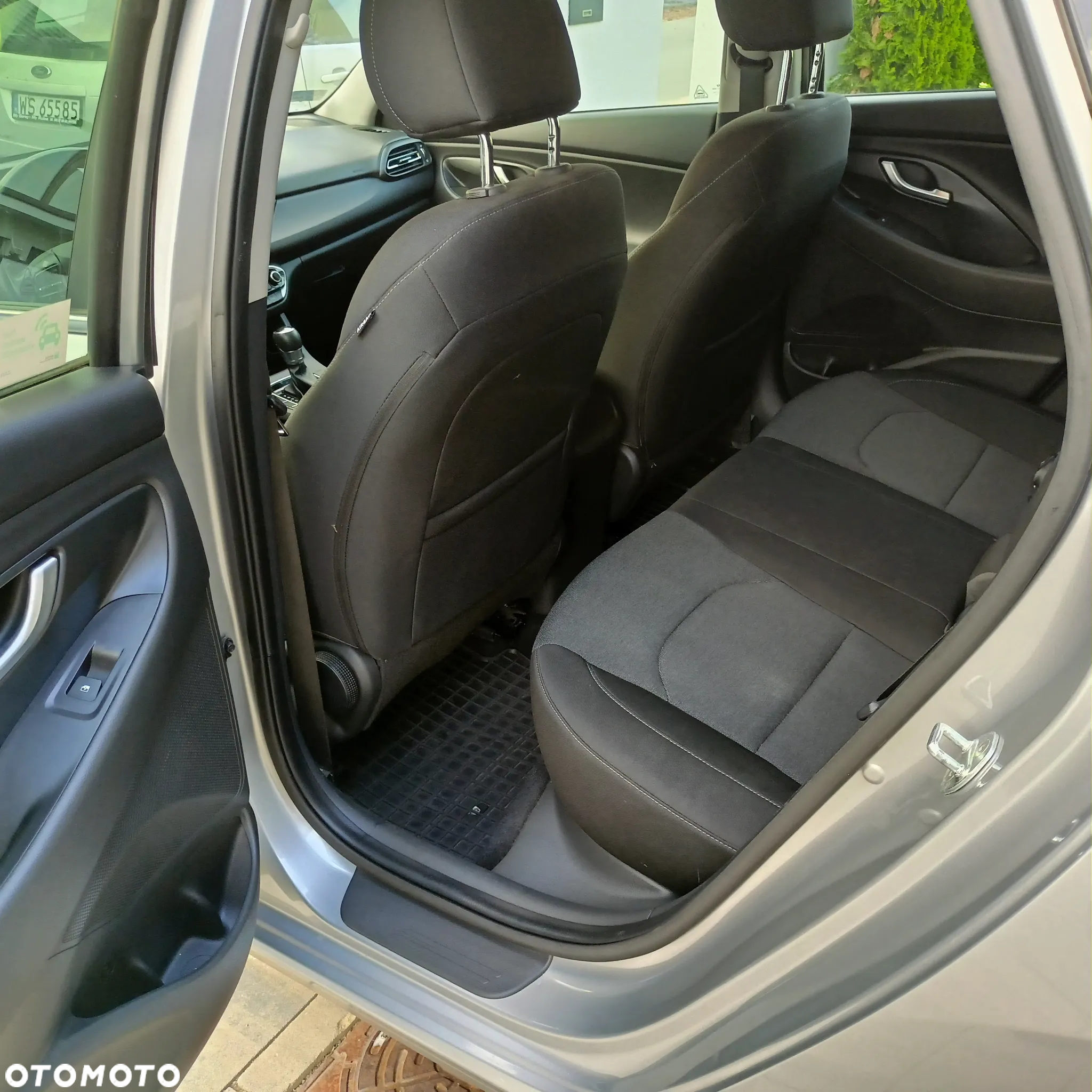 Hyundai i30 1.5 T-GDI 48V Comfort DCT - 11