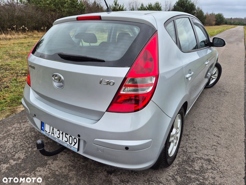 Hyundai i30 1.6 blue Classic - 5