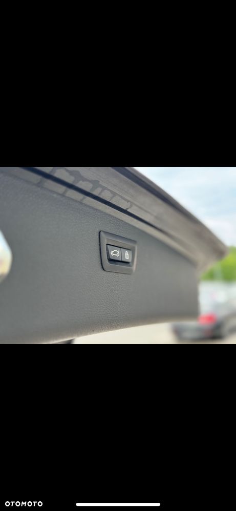 BMW Seria 3 325d DPF Edition Sport - 37