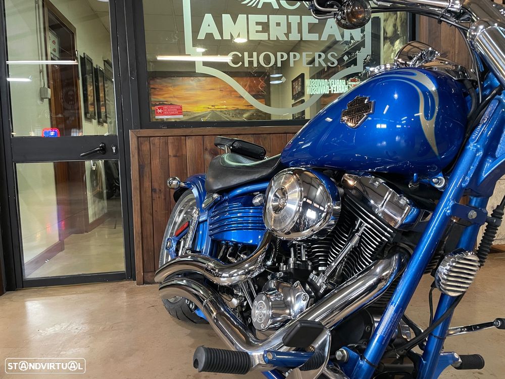 Harley-Davidson Softail Rocker C FXCWC - 6