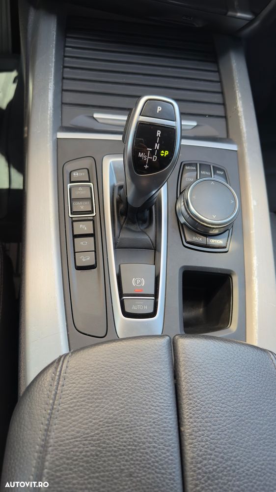 BMW X5 xDrive35i - 9