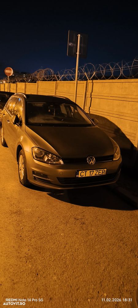 Volkswagen Golf 1.6 BlueTDI Comfortline - 1