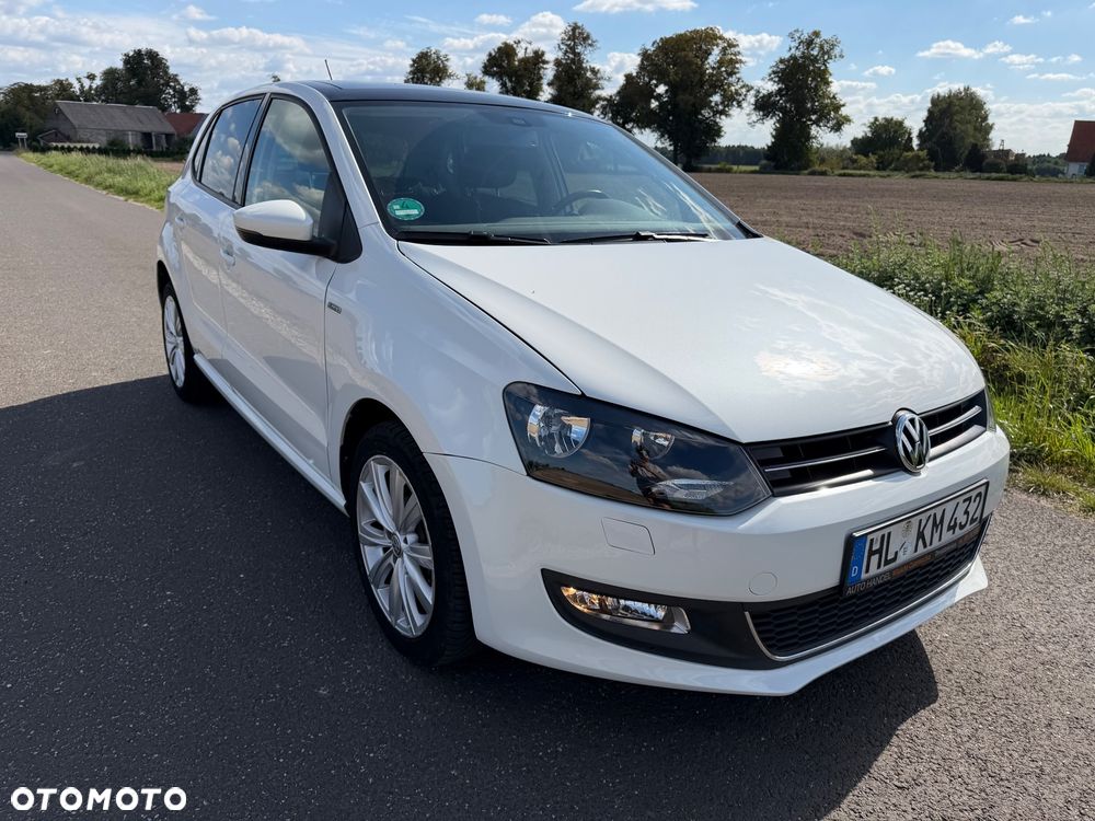 Volkswagen Polo - 2