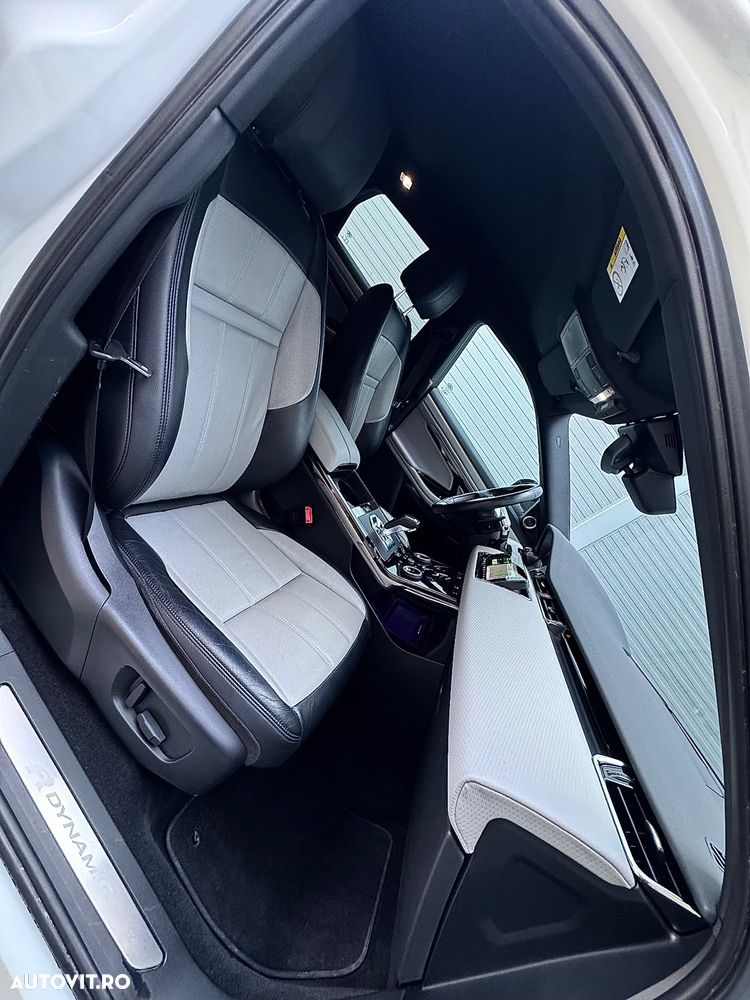 Land Rover Range Rover Evoque - 11