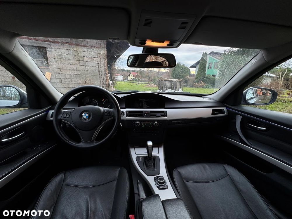 BMW Seria 3 320i Edition Exclusive - 10