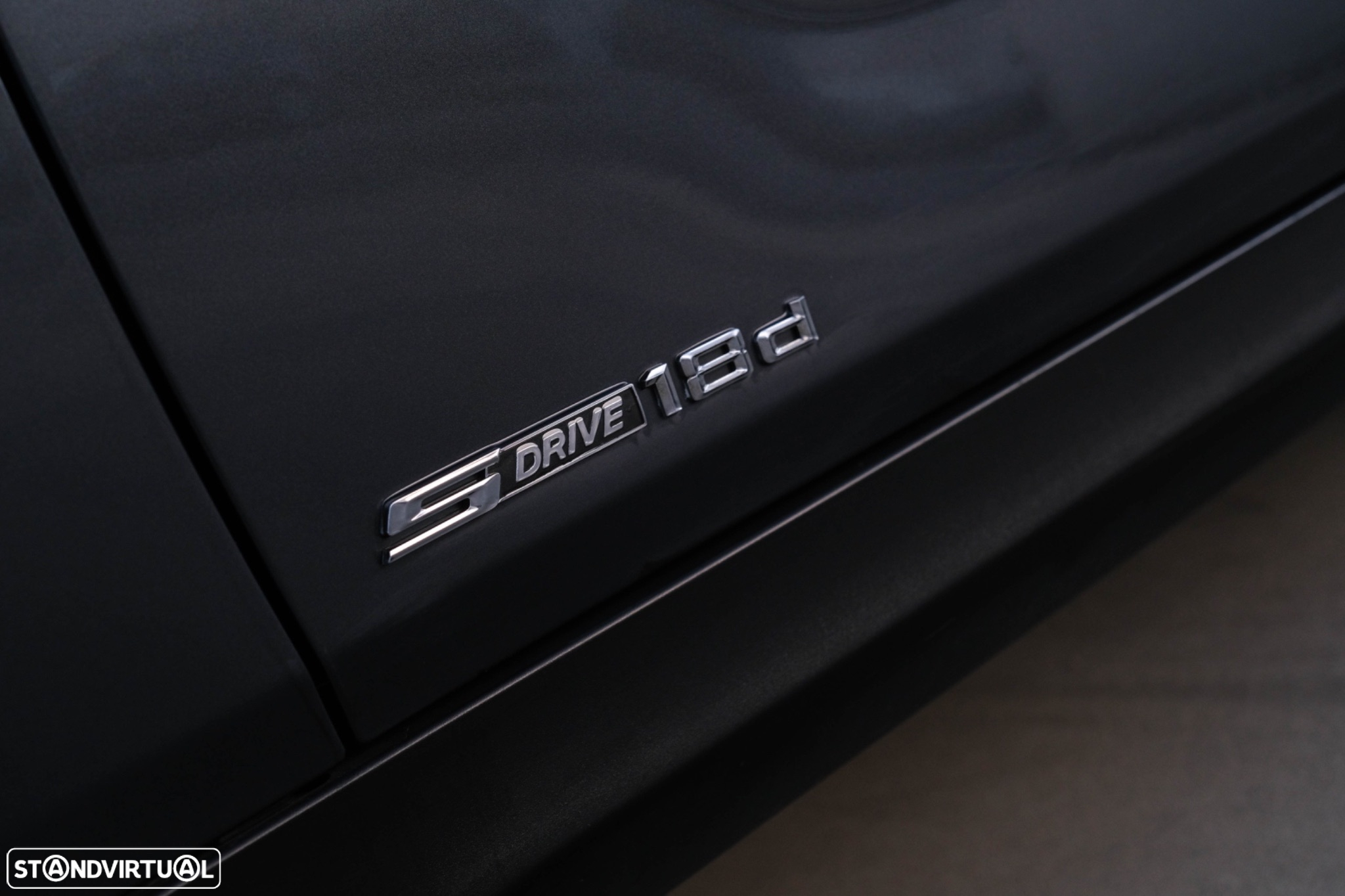 BMW X1 18 d sDrive Auto - 4