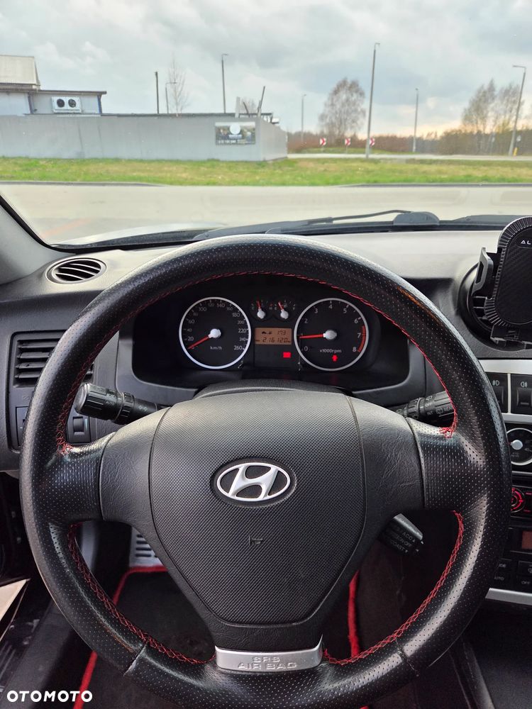 Hyundai Coupe 2.0 Middle - 13