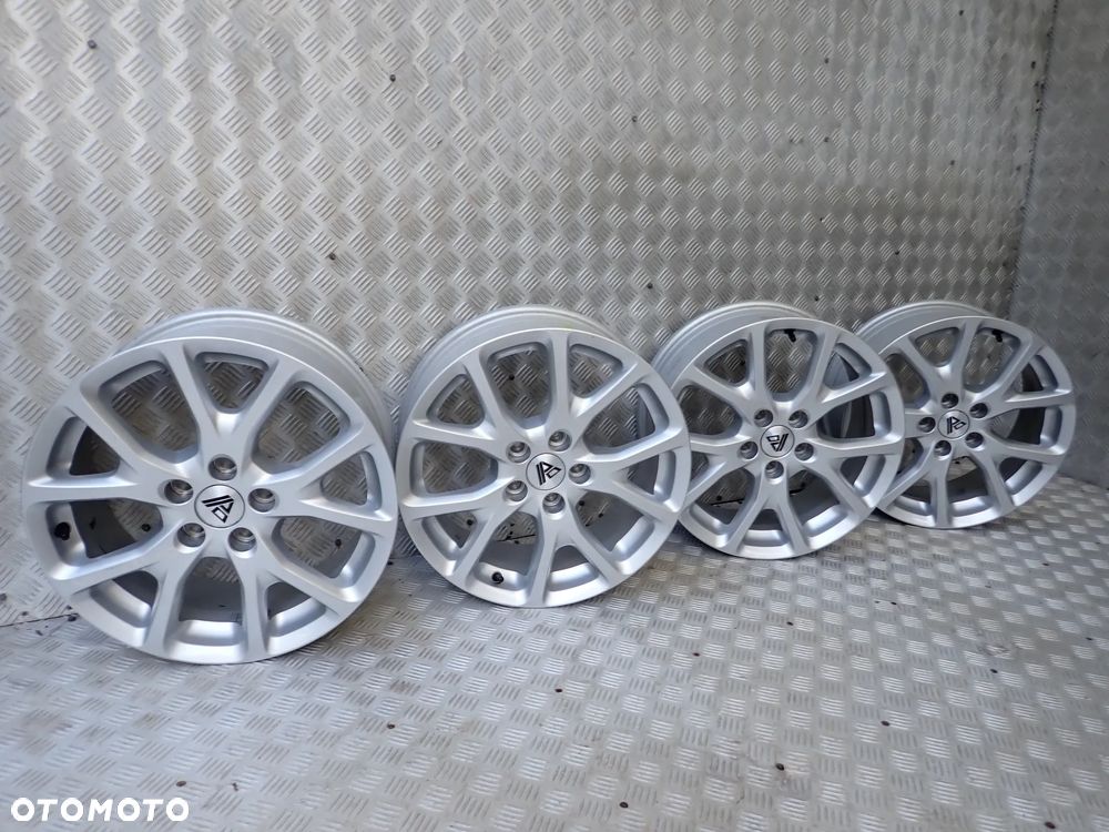 FELGI ALUMINIOWE JEEP CHEROKEE  7JX17  ET 41  5X110   PIASATA 65  1UT90TRMAA - 1
