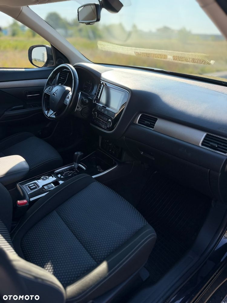 Mitsubishi Outlander 2.2 DID Intense + 4WD - 13