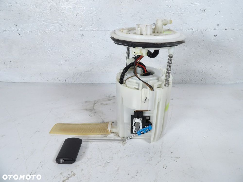 KIA CEED II 1.6GDI HB POMPKA PALIWA 31110-A2000