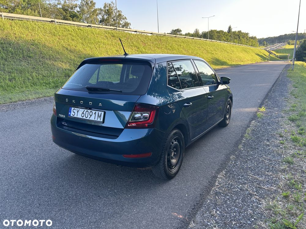 Skoda Fabia - 3