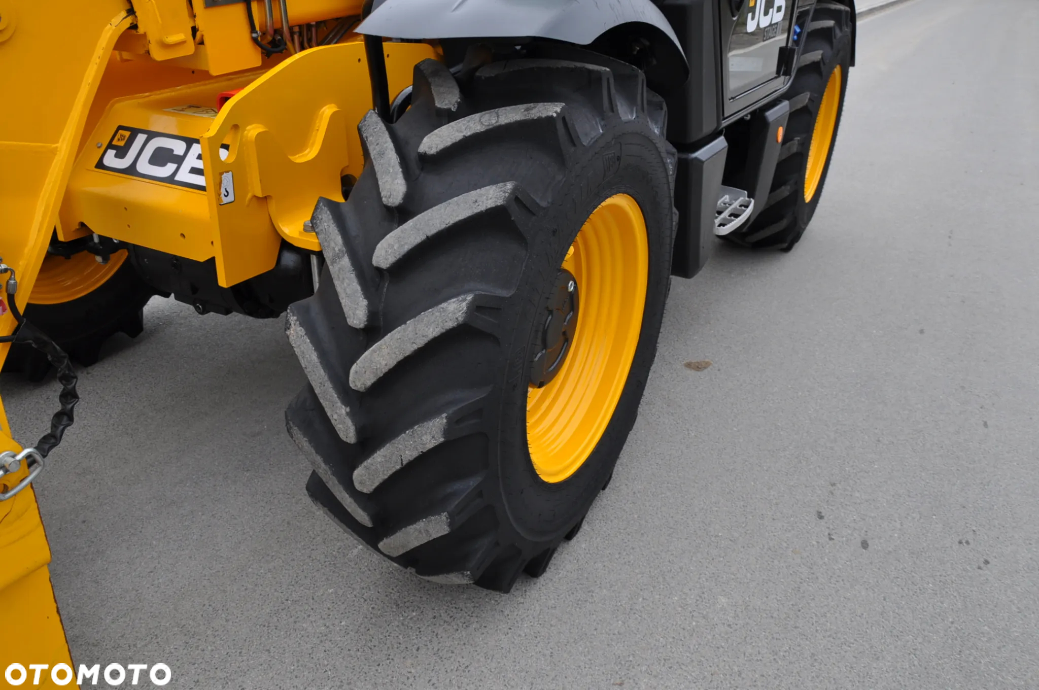 JCB 535-95 ŁADOWARKA TELESKOPOWA STAGE V 109 KM Mało MTG 572 Udźwig 3500 kg WYSOKOŚĆ ZAŁADUNKU 9,5 m Jak Nowa Klimatyzacja Widły do palet Szybkozłącze hydrauliczne - 12