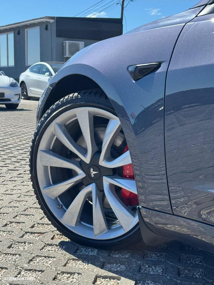 Tesla Model 3 Performance Dual Motor AWD - 11