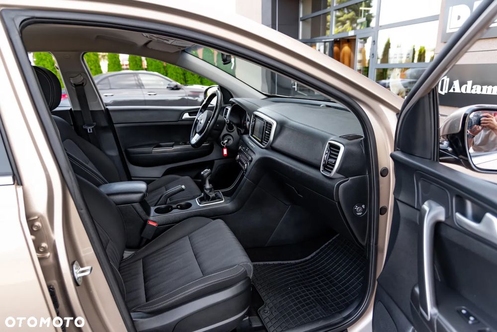 Kia Sportage 1.6 GDI 2WD ISG Vision - 24