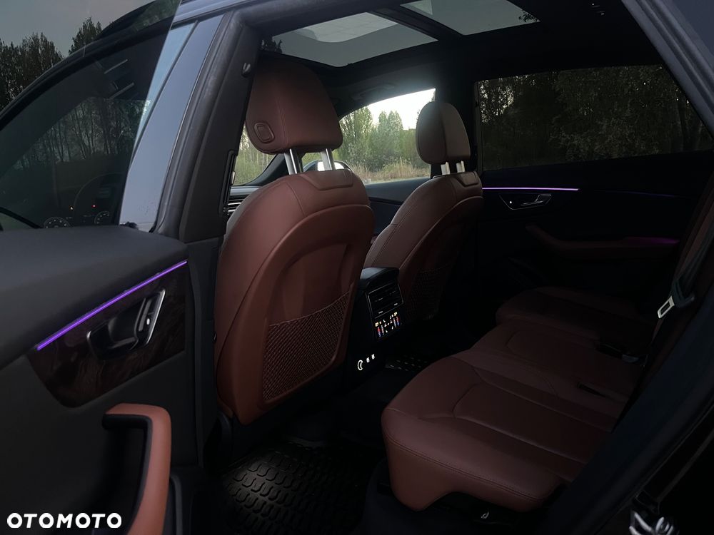 Audi Q8 - 19