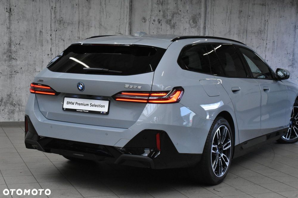 BMW Seria 5 - 23