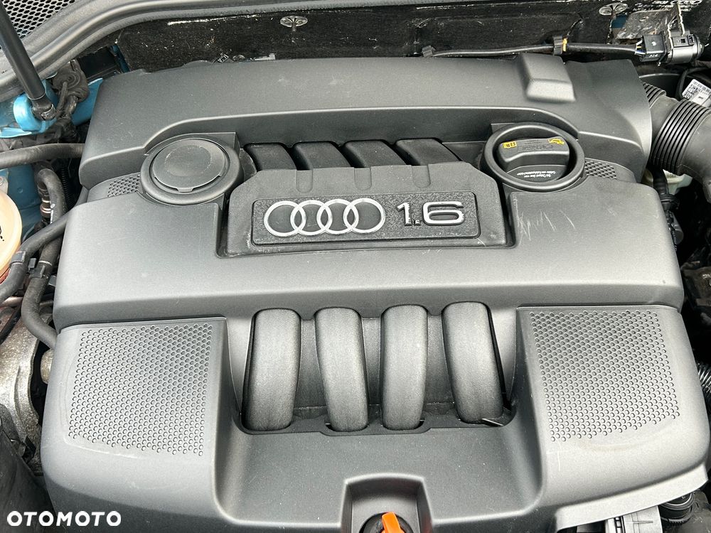 Audi A3 3-drzwiowe 1.6 Attraction - 24