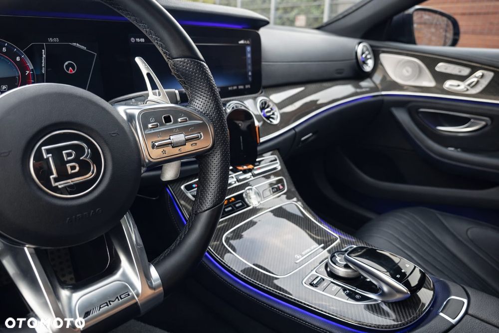 Mercedes-Benz CLS - 21