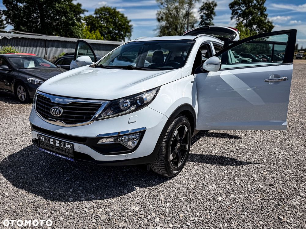 Kia Sportage 2.0 CRDI 4WD Spirit - 11