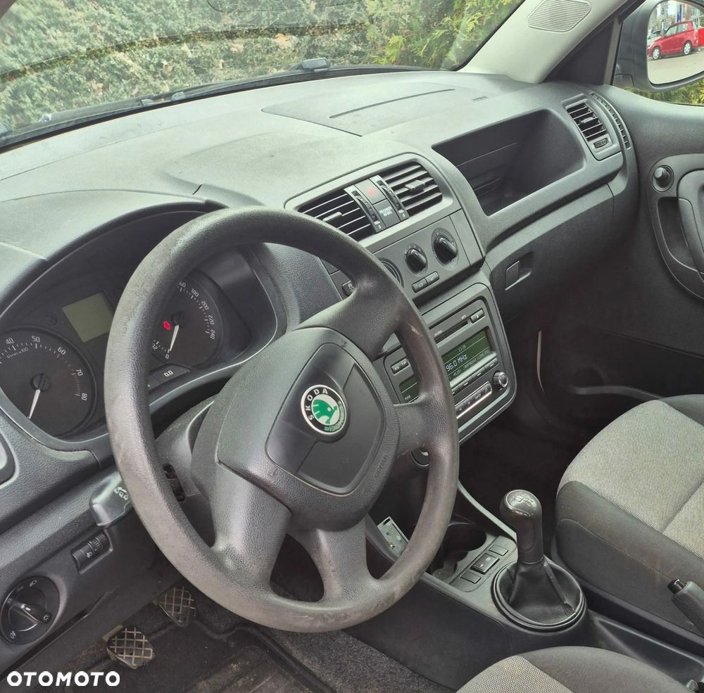 Skoda Fabia 1.2 HTP Active - 5