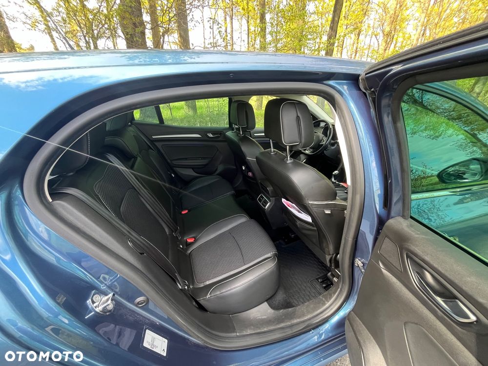 Renault Megane 1.5 dCi Limited EDC EU6 - 21