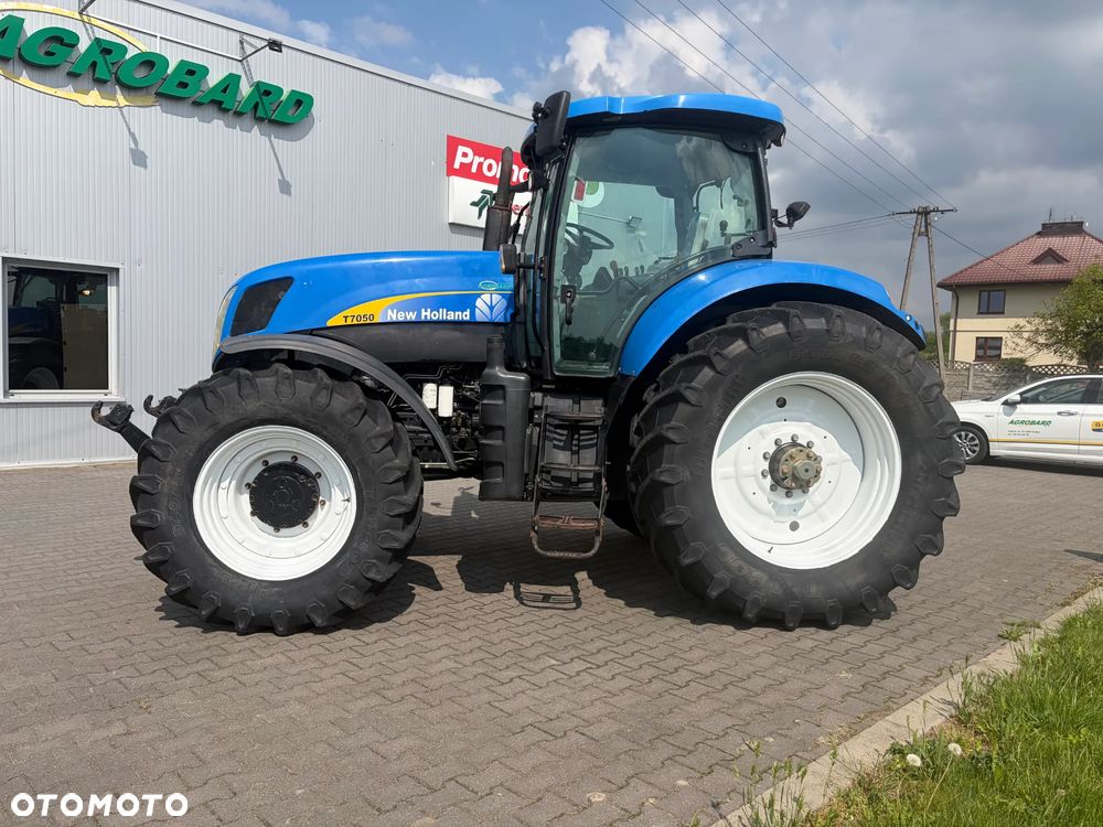 New Holland T7050 - 2