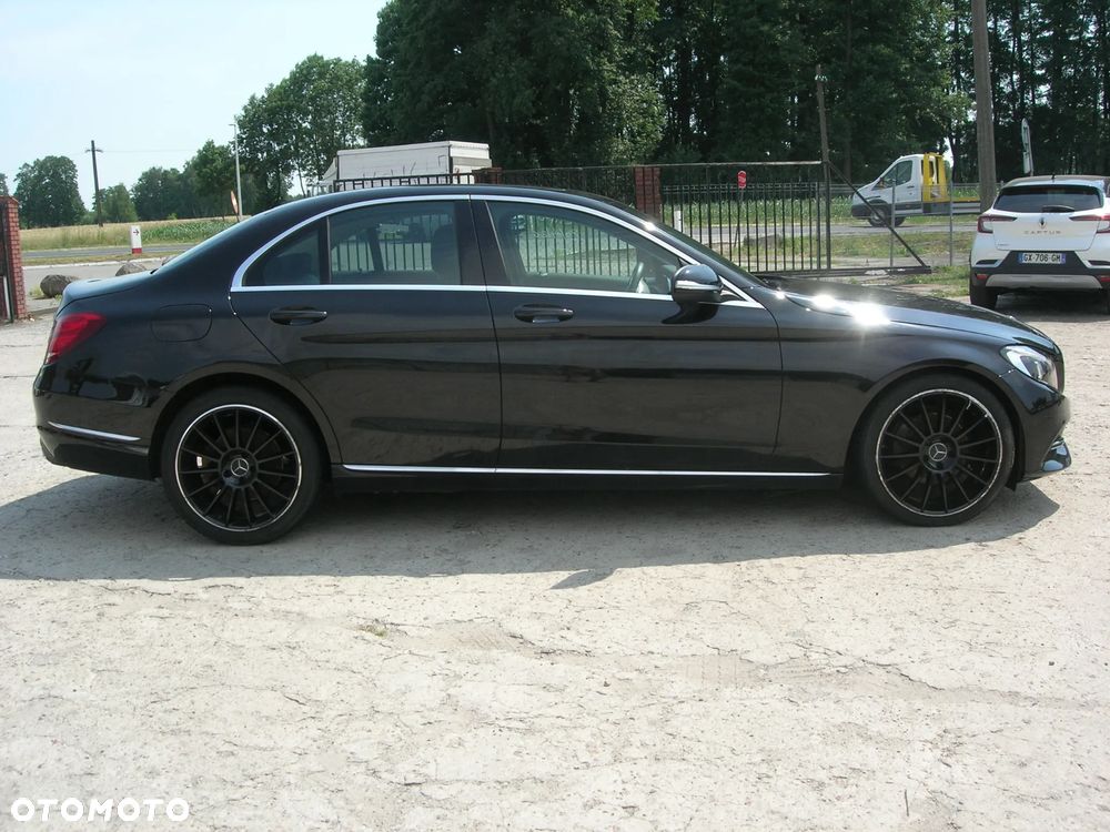 Mercedes-Benz Klasa C 220 CDI DPF (BlueEFFICIENCY) 7G-TRONIC Elegance - 2
