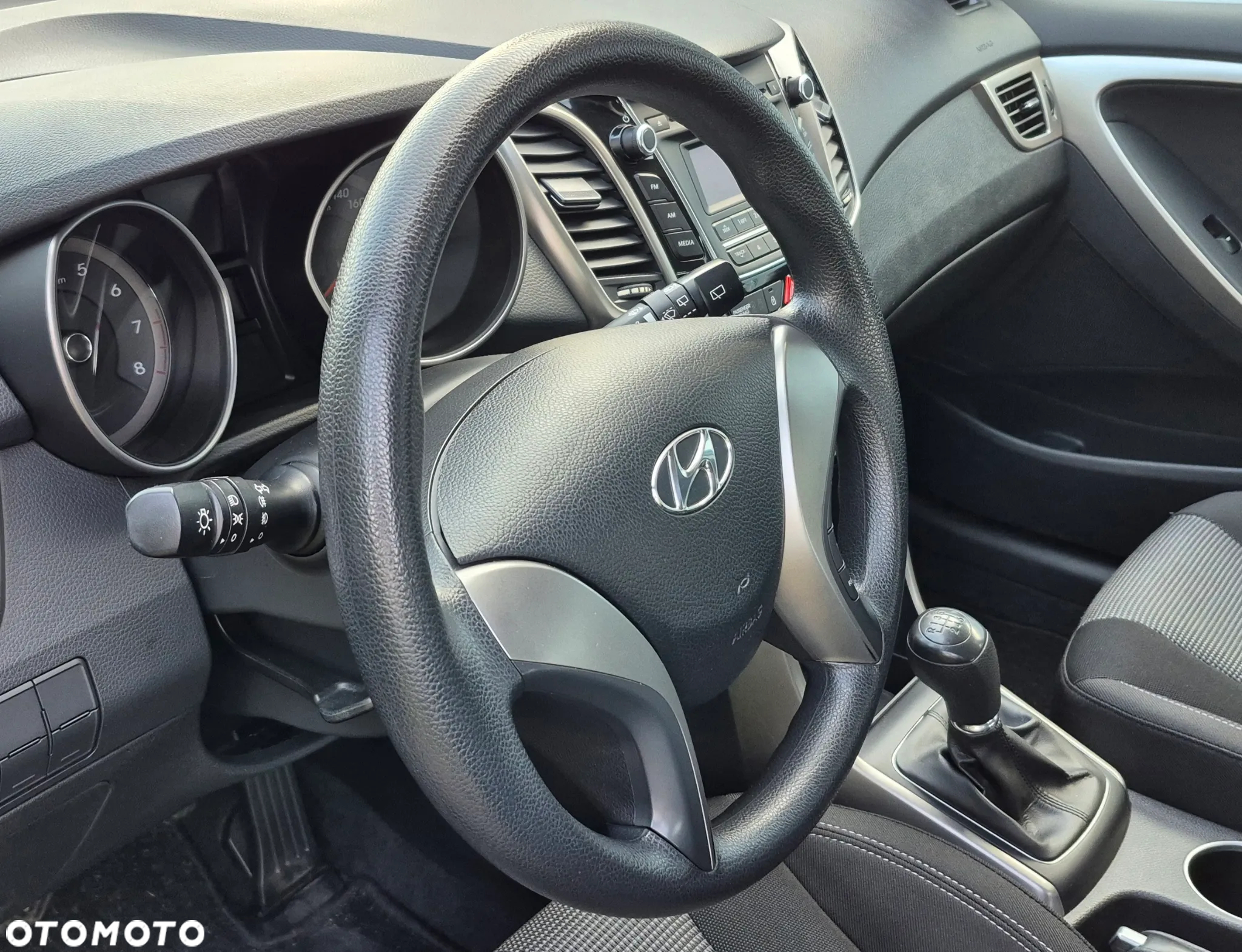 Hyundai i30 1.4 Trend - 9