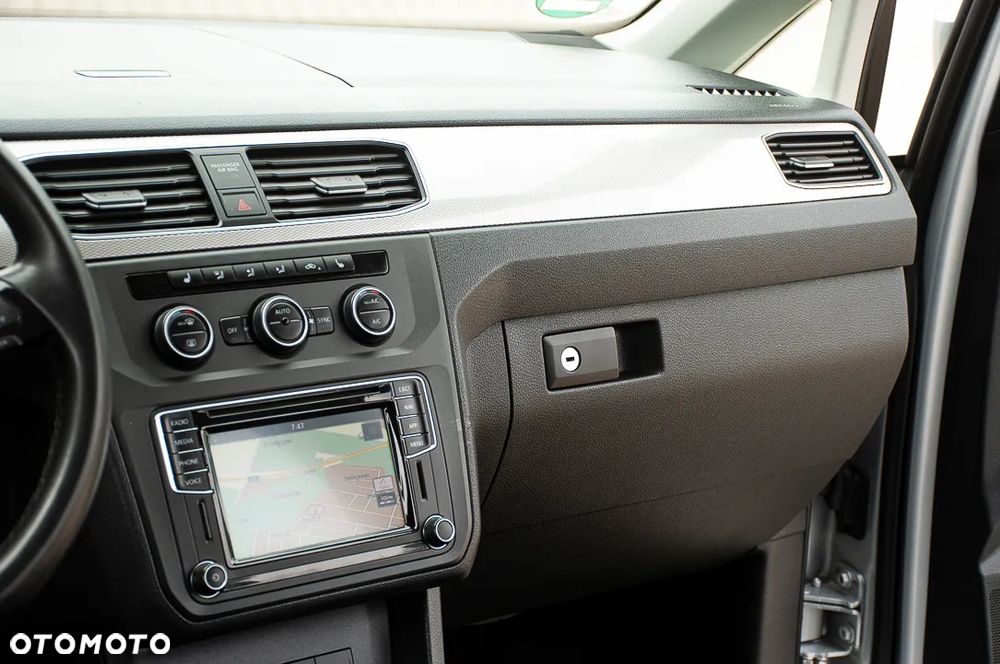 Volkswagen Caddy - 14