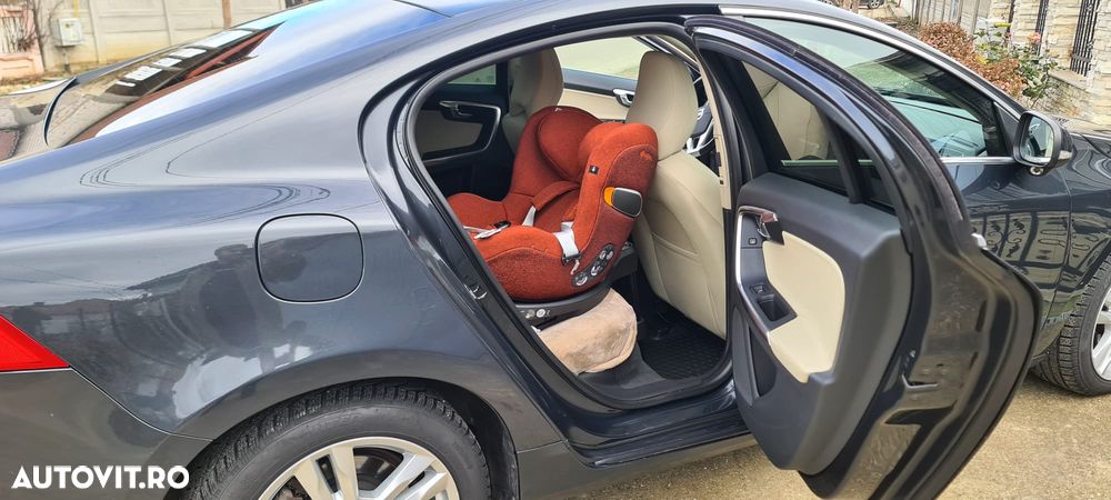 Volvo S60 - 9