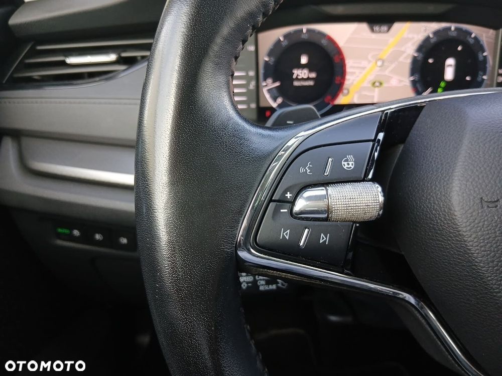 Skoda Octavia 2.0 TDI Style DSG - 29