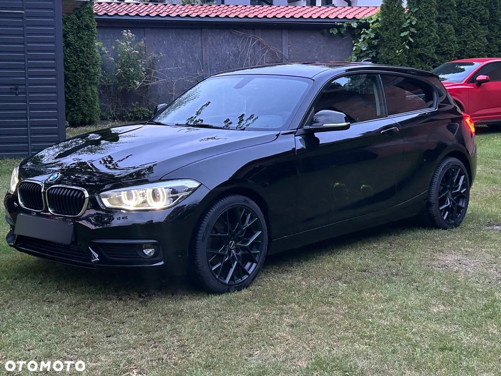 BMW Seria 1 116i - 17